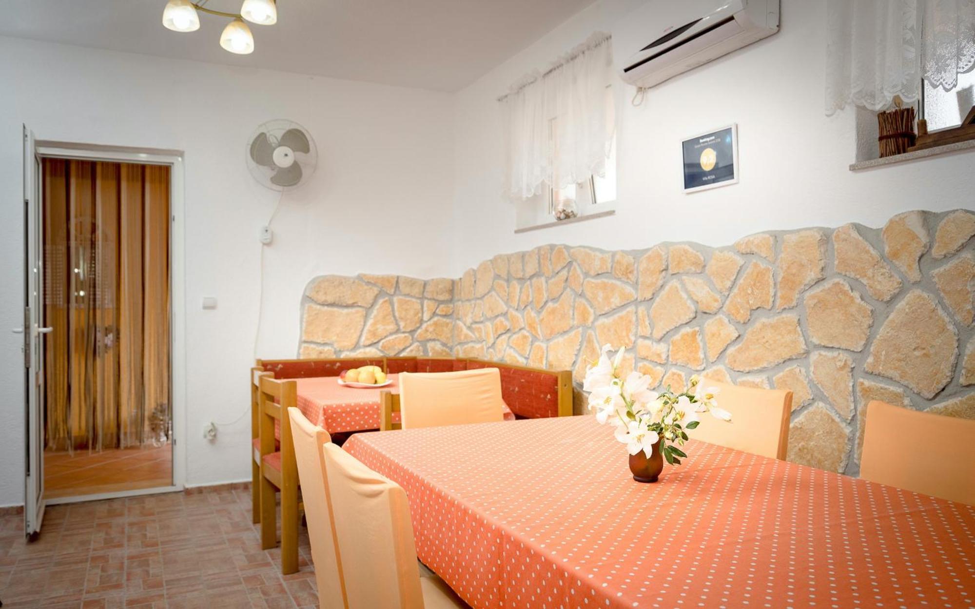 Villa Rosa Jelsa  Extérieur photo