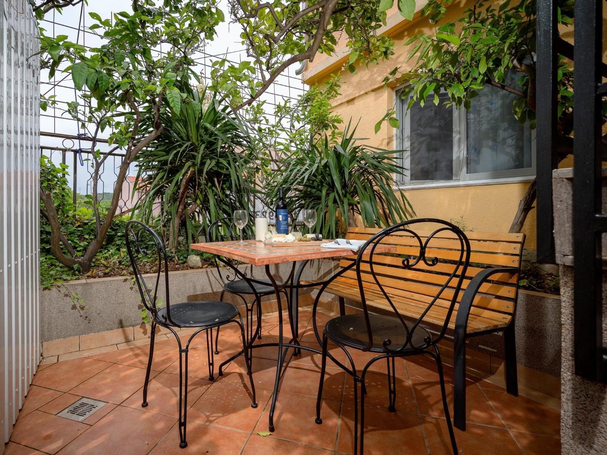 Villa Rosa Jelsa  Extérieur photo